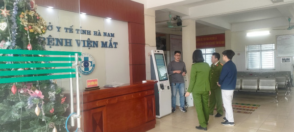 Kiosk TAG ban giao Kiosk tại BV Mắt Hà Nam